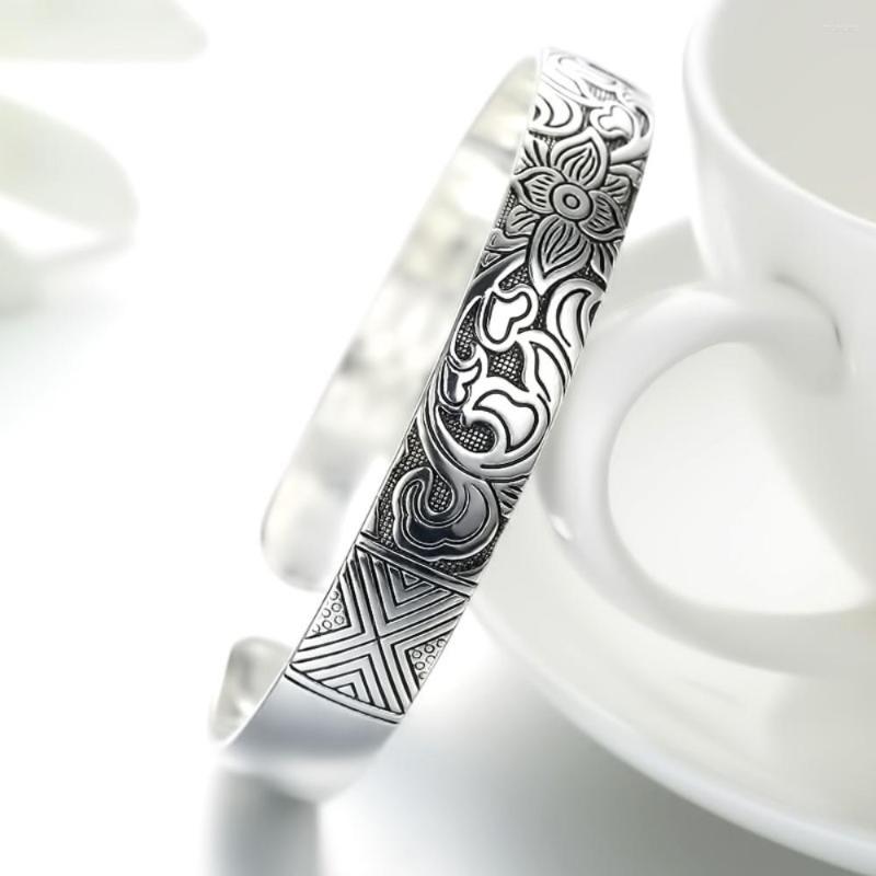 Bangle Creative Vintage Lucky Lotus Bracelet Fashion Minority Simple Buddhist Bangles Party Jewelry Accessories
Bangle Creative Vintage Lucky Lotus Bracelet Fashion Minority Simple Buddhist Bangles Party Jewelry Accessories