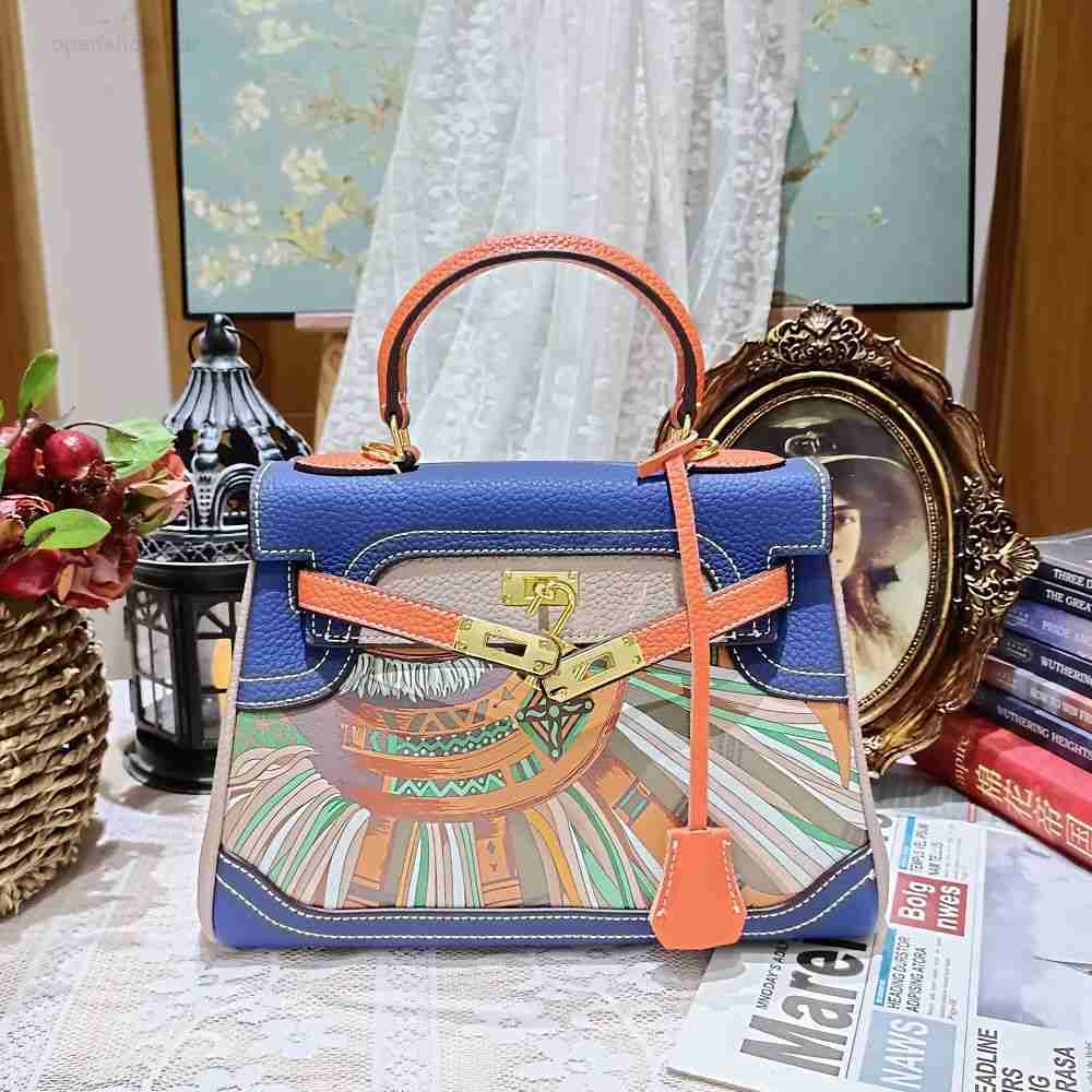 Handbag Designer He… - image