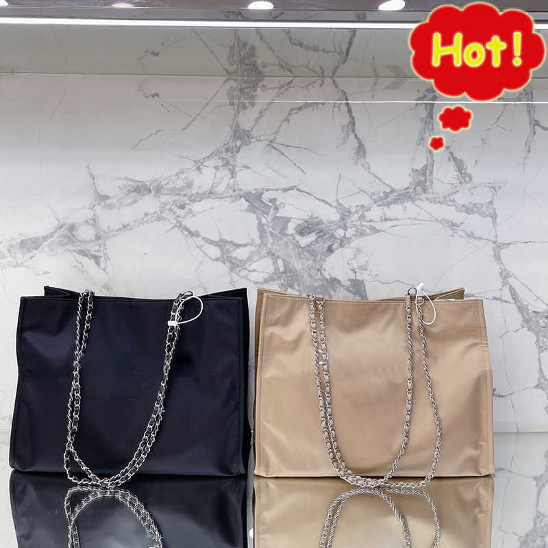 Prads totes designer handbag women bag Handbags Prade the Tote bags Luxuries designers womens crossbody Handbag Shoulder 7A high quality purses wallet 94EE, Prad-1
Prads totes designer handbag women bag Handbags Prade the Tote bags Luxuries designers womens crossbody Handbag Shoulder 7A high quality purses wallet 94EE, Prad-1