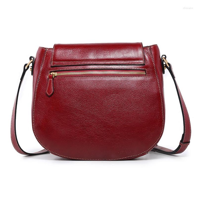 Free Shipping Evening Bags Chinese National Style Women Cowhide Leather Bag Female Crossbody Retro Emed Saddle Shoulder Designer Bag Luxury Bag Tote B