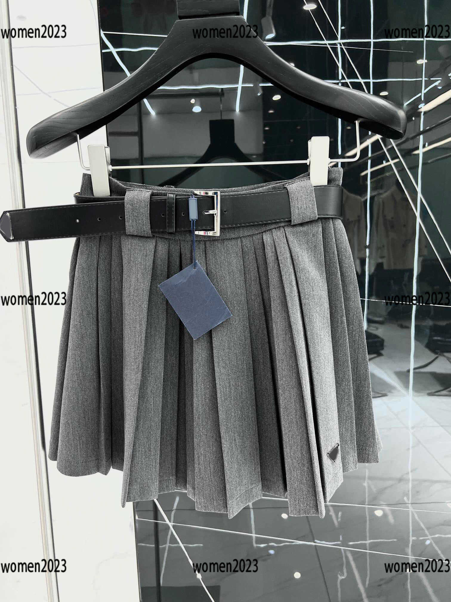 women skirt lady dress Size -L Fashion product Summer Solid color geometric metal decorative pleated skirt New Arrivals elegant Mar12, Multi
women skirt lady dress Size -L Fashion product Summer Solid color geometric metal decorative pleated skirt New Arrivals elegant Mar12, Multi