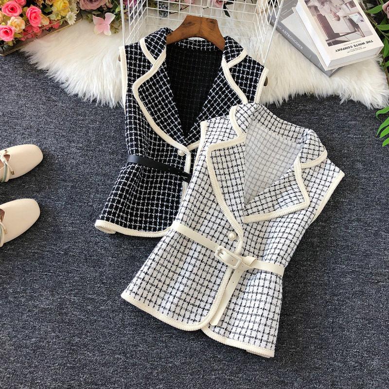 Women's Vests Vintage Plaid Tweed Cropped Vest Jacket Women Elegant Turndown Collar Pearl Button Waistcoat Casual Belt Sleeveless Outwear To, Black
Women's Vests Vintage Plaid Tweed Cropped Vest Jacket Women Elegant Turndown Collar Pearl Button Waistcoat Casual Belt Sleeveless Outwear To, Black
