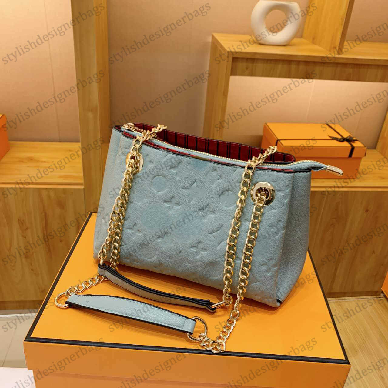 Top Quality 2023 New Fashion Ladies Luxury Brand Designer Tote Bags Casual Chain Print Hand Bag One Shoulder Portable Female Shoulder Bag 0316V23 111238
Top Quality 2023 New Fashion Ladies Luxury Brand Designer Tote Bags Casual Chain Print Hand Bag One Shoulder Portable Female Shoulder Bag 0316V23 111238