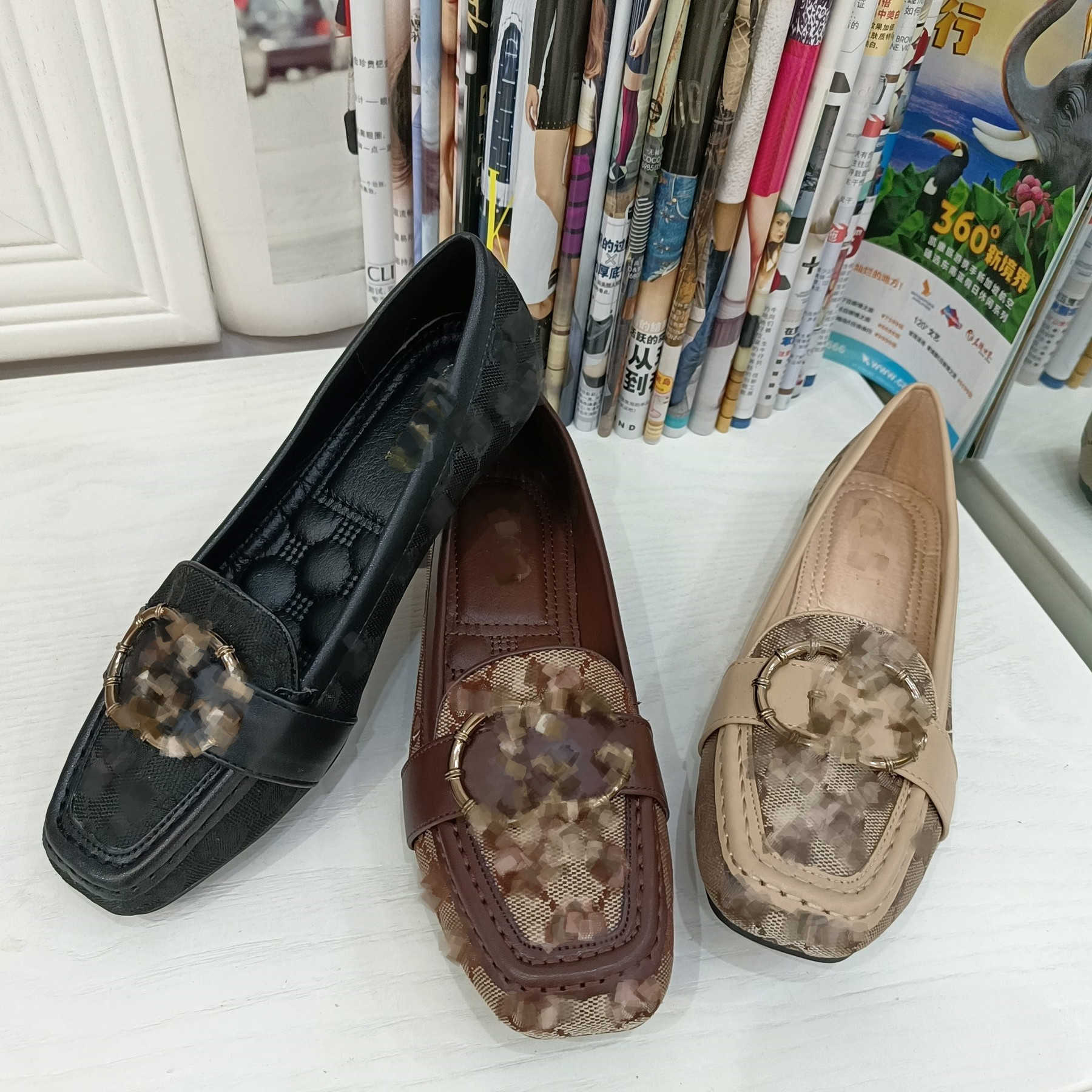 Designer G Mules women Dress Shoes monograms Hardware interlocking Buckle Leather Casual Shoe Business Loafers driving flats Sneakers size 35-42, Xyguc3162
Designer G Mules women Dress Shoes monograms Hardware interlocking Buckle Leather Casual Shoe Business Loafers driving flats Sneakers size 35-42, Xyguc3162
