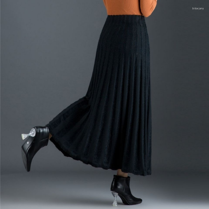 Skirts Knitted Mink Velvet Skirt A Line Autumn And Winter Medium Long High Waist Pleated Wool Bottomed Female, Black
Skirts Knitted Mink Velvet Skirt A Line Autumn And Winter Medium Long High Waist Pleated Wool Bottomed Female, Black