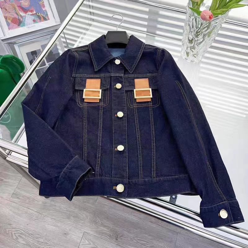 2023 designer Women Jackets High Street Vintage Cropped Short Jean Coat fashion Casual Jackets Puff Sleeve Slim Ripped Denim jacket, Blue
2023 designer Women Jackets High Street Vintage Cropped Short Jean Coat fashion Casual Jackets Puff Sleeve Slim Ripped Denim jacket, Blue