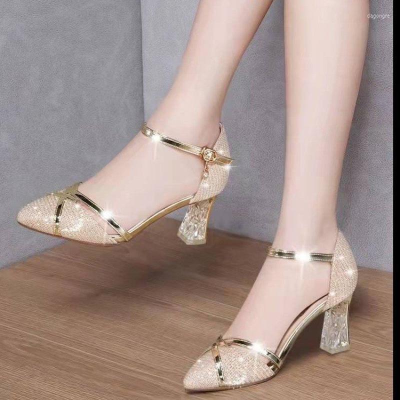 Dress Shoes 2023 Women's Fashion High Quality Wedding Heels Women Gold Party Nightclub Pointed Toe Sequin Buckle
Dress Shoes 2023 Women's Fashion High Quality Wedding Heels Women Gold Party Nightclub Pointed Toe Sequin Buckle