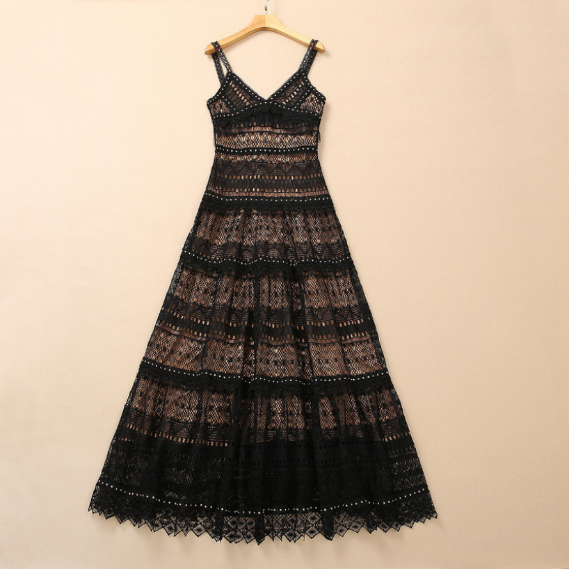 Summer Spaghetti Strap V Neck Dress Black / Khaki Floral Lace Panelled Rivet Long Maxi Elegant Casual Dresses 22Q192316, Light khaki
Summer Spaghetti Strap V Neck Dress Black / Khaki Floral Lace Panelled Rivet Long Maxi Elegant Casual Dresses 22Q192316, Light khaki