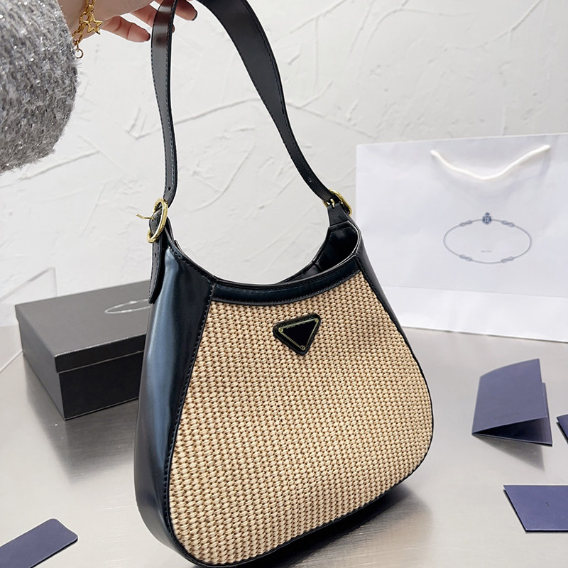 23Ss Italy Cleo Woman Designer Bags Hobo Handbags Lady Fashion Genuine Leather Composite designers handbag Shoulder Bag Black Crossbody Knit Bag Wallets 27cm
23Ss Italy Cleo Woman Designer Bags Hobo Handbags Lady Fashion Genuine Leather Composite designers handbag Shoulder Bag Black Crossbody Knit Bag Wallets 27cm