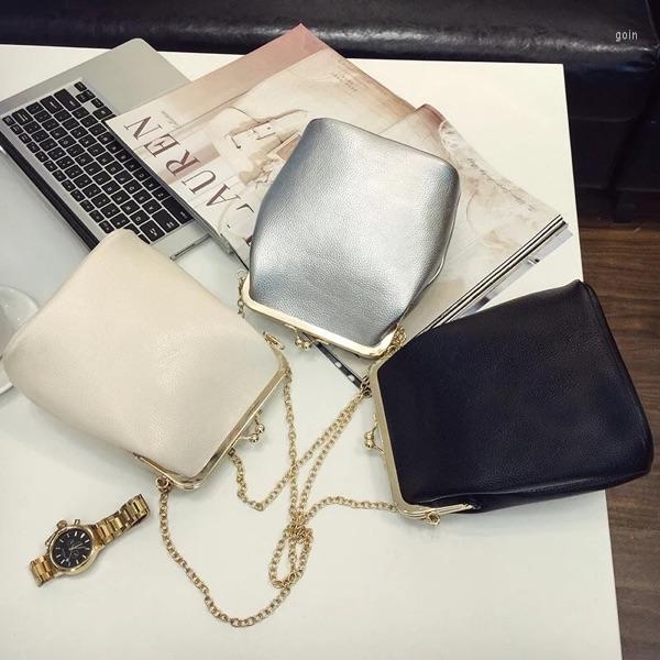 Shoulder Bags Women Handbags Fashion Messenger Retro Female Crossbody Bag Bolsa Quality Ladies, Black 
Shoulder Bags Women Handbags Fashion Messenger Retro Female Crossbody Bag Bolsa Quality Ladies, Black