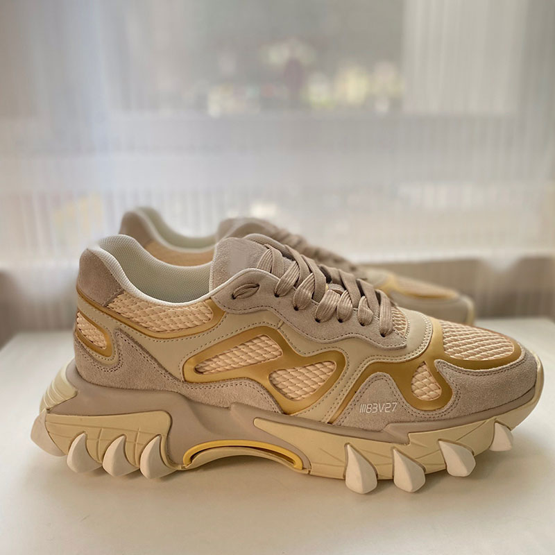 Designer brand sports shoes mens womes lovers characteristic cat claw shoes stitching contrast color upper sheepskin daddy shoes comfortable Plate-form shoes 35-46
Designer brand sports shoes mens womes lovers characteristic cat claw shoes stitching contrast color upper sheepskin daddy shoes comfortable Plate-form shoes 35-46