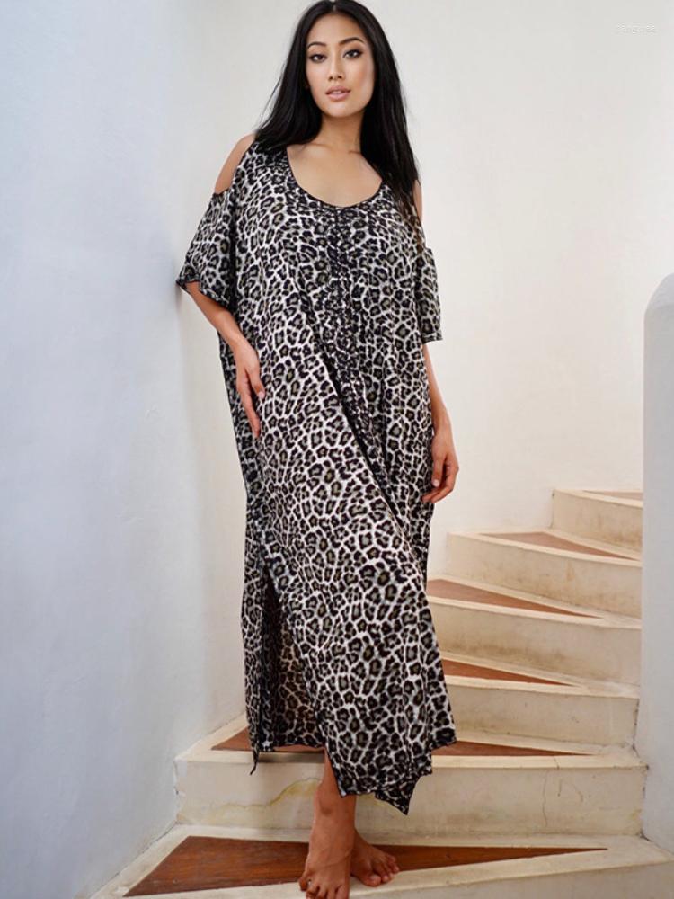 Women's Swimwear Beach Kaftan Cover Ups For Women Cold Shoulder Snake Leopard Printed Pareo Plus Size Dresses Tunic Summer Bathing Suits, Black leopard covers
Women's Swimwear Beach Kaftan Cover Ups For Women Cold Shoulder Snake Leopard Printed Pareo Plus Size Dresses Tunic Summer Bathing Suits, Black leopard covers