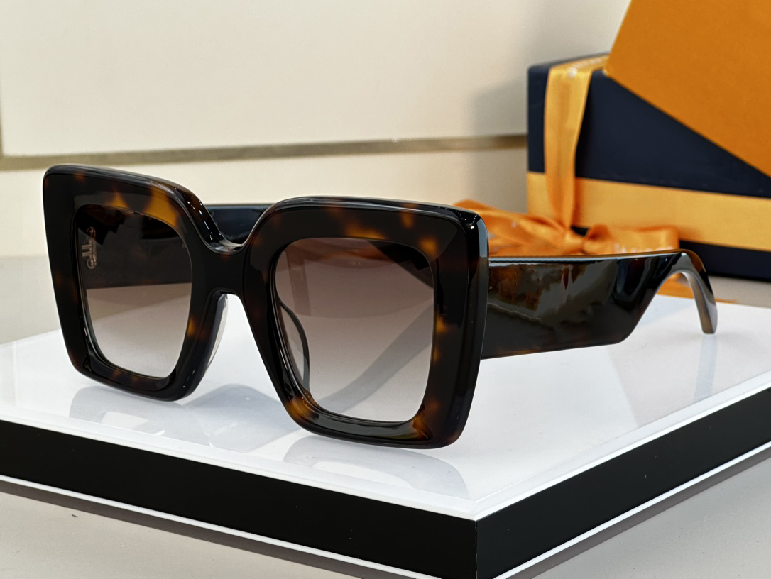 Sunglasses For Women and Men Summer 2302 Designers Style Anti-Ultraviolet Retro Plate Full Frame Glasses Random Box
Sunglasses For Women and Men Summer 2302 Designers Style Anti-Ultraviolet Retro Plate Full Frame Glasses Random Box
