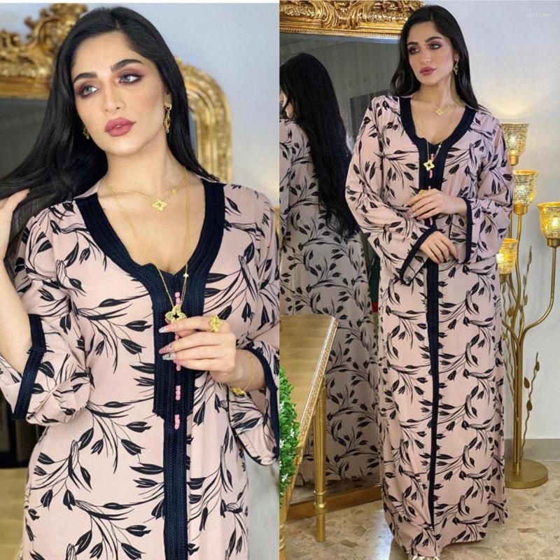 Ethnic Clothing 2023 Summer Sexy Muslim Women Long Sleeve V-neck Polyester Abaya Fashion Dubai
Ethnic Clothing 2023 Summer Sexy Muslim Women Long Sleeve V-neck Polyester Abaya Fashion Dubai