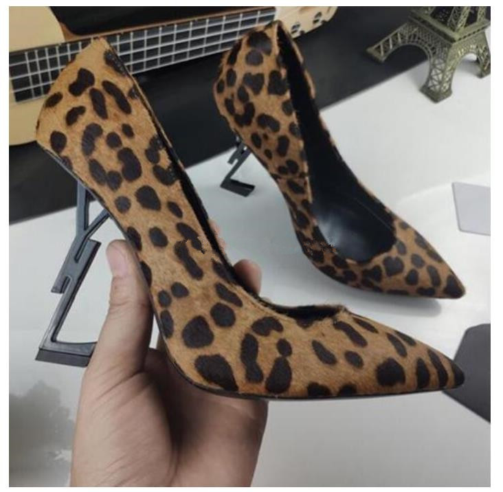 With Box Brand Sexy shoe Woman Summer Buckle Strap Rivet Sandals High-heeled shoes Square toe Fashion leather Single High heel 10cm 8cm, 33
With Box Brand Sexy shoe Woman Summer Buckle Strap Rivet Sandals High-heeled shoes Square toe Fashion leather Single High heel 10cm 8cm, 33