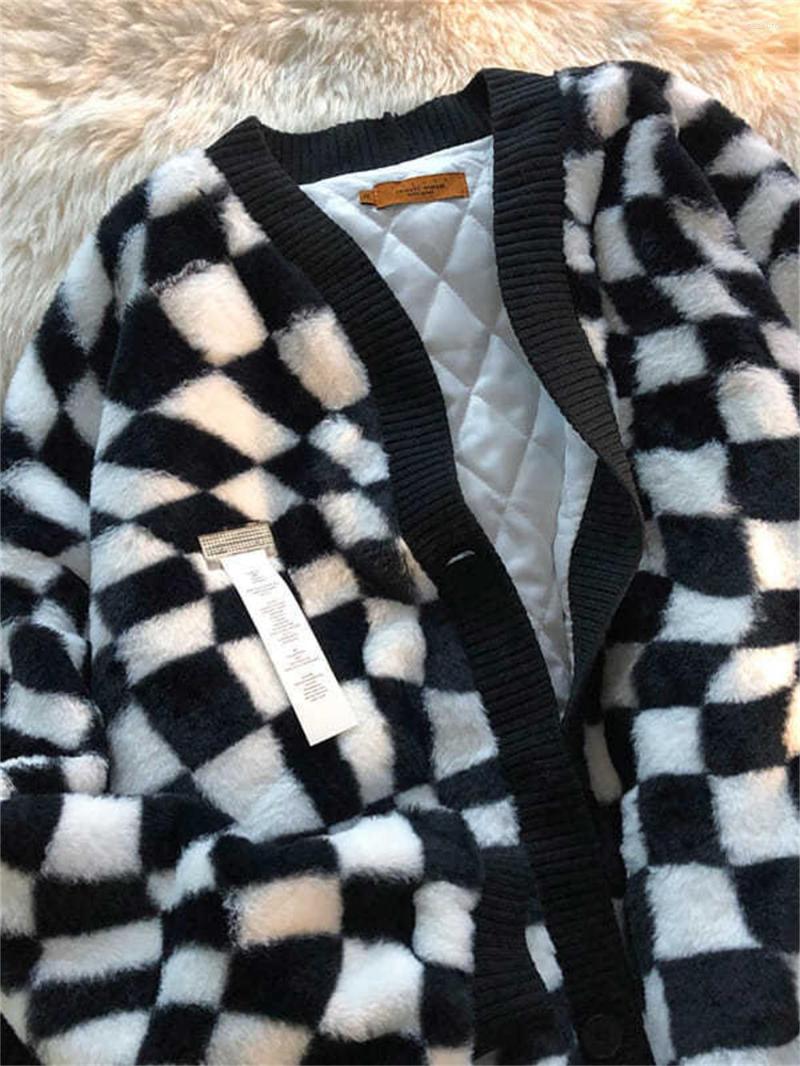 Women's Jackets Women Y2k Plaid Printed Cardigans Autumn Winter Casual Ins Fashion Streetwear Female High Street Baggy Sweater Alt Clothes, Black
Women's Jackets Women Y2k Plaid Printed Cardigans Autumn Winter Casual Ins Fashion Streetwear Female High Street Baggy Sweater Alt Clothes, Black