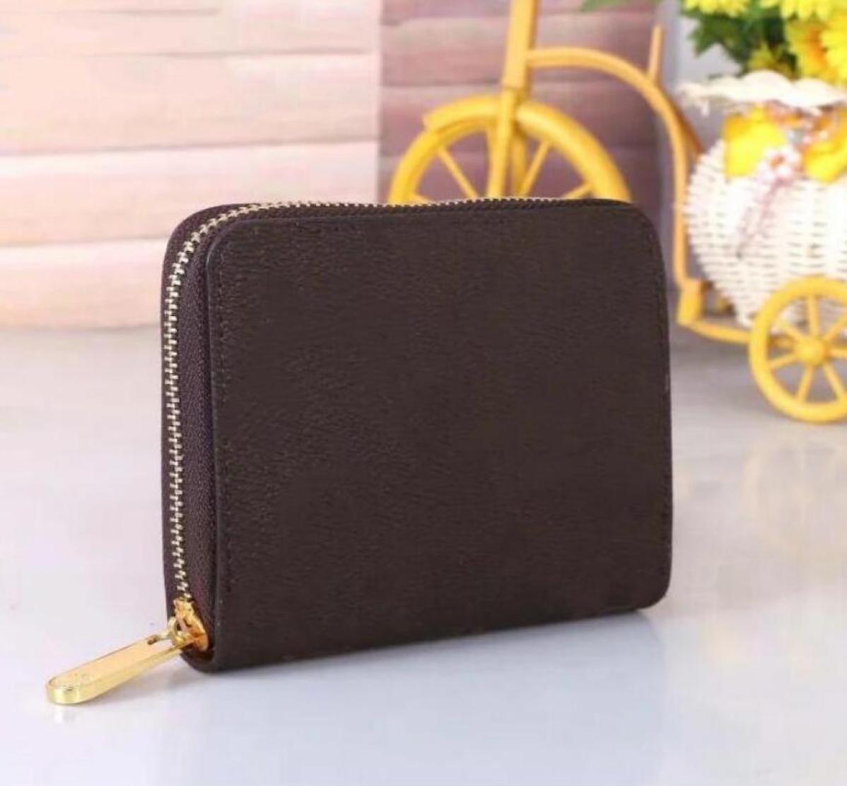 New Mens money wallets organizer wallet for men designer fold coin purse Short zip pocket brand wallet Fashion Brown grid bags Car1059874, Grey
New Mens money wallets organizer wallet for men designer fold coin purse Short zip pocket brand wallet Fashion Brown grid bags Car1059874, Grey