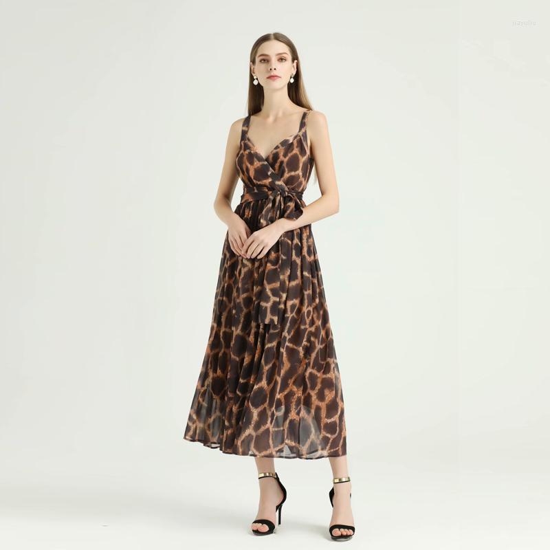 Casual Dresses -xxlhigh Quality 2023 Summer Fashion Leopard Print High-grade Silk Fabric Smooth And Soft Sling Slim Lace Scarf Woman Dress, Photo color
Casual Dresses -xxlhigh Quality 2023 Summer Fashion Leopard Print High-grade Silk Fabric Smooth And Soft Sling Slim Lace Scarf Woman Dress, Photo color