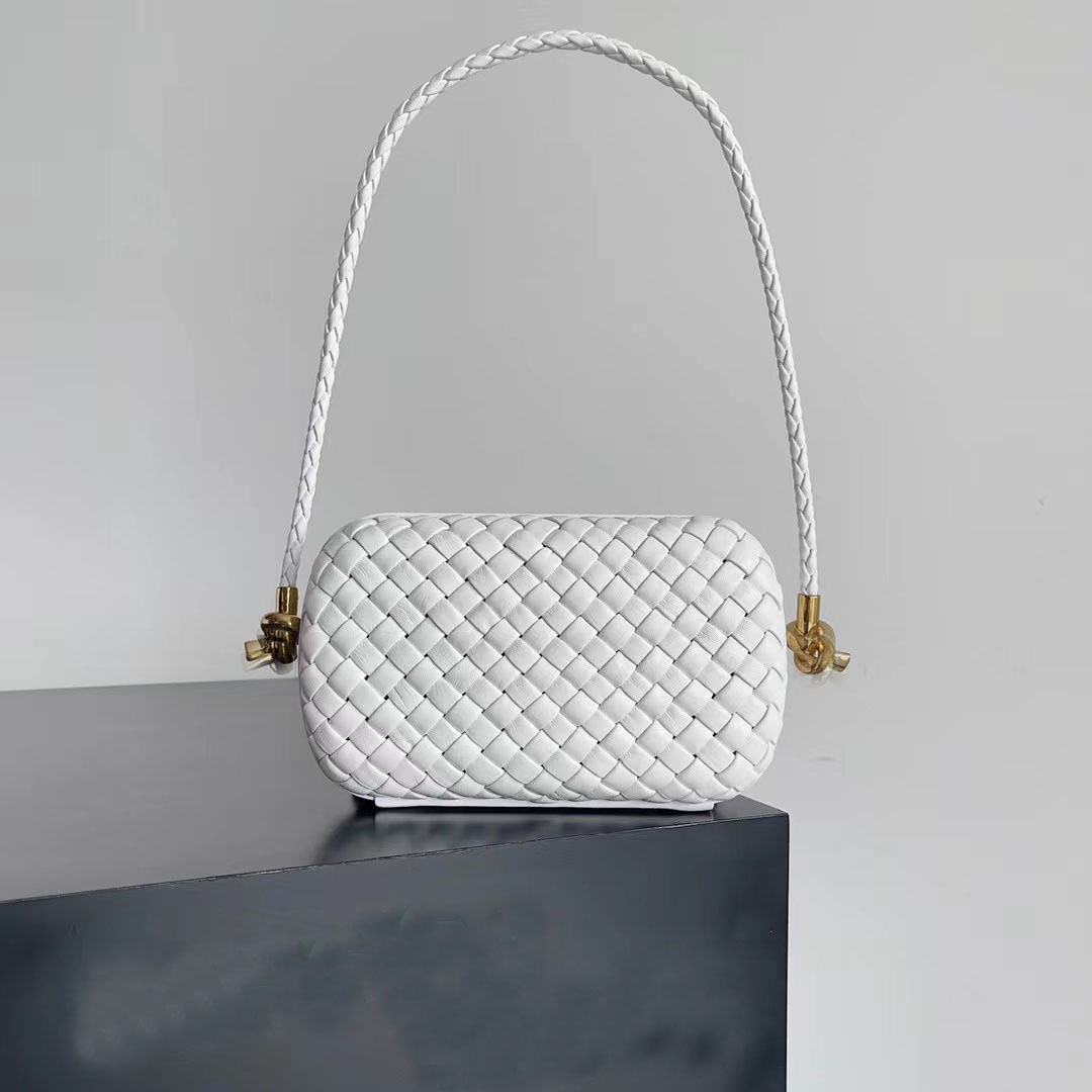 Designer bag Genuine leather AVA TRIOMPHE Shoulder Bag Women's cline tote flap crossbody Bags Luxury woman fashion Evening FAMOUS Cases cards handbag, White
Designer bag Genuine leather AVA TRIOMPHE Shoulder Bag Women's cline tote flap crossbody Bags Luxury woman fashion Evening FAMOUS Cases cards handbag, White