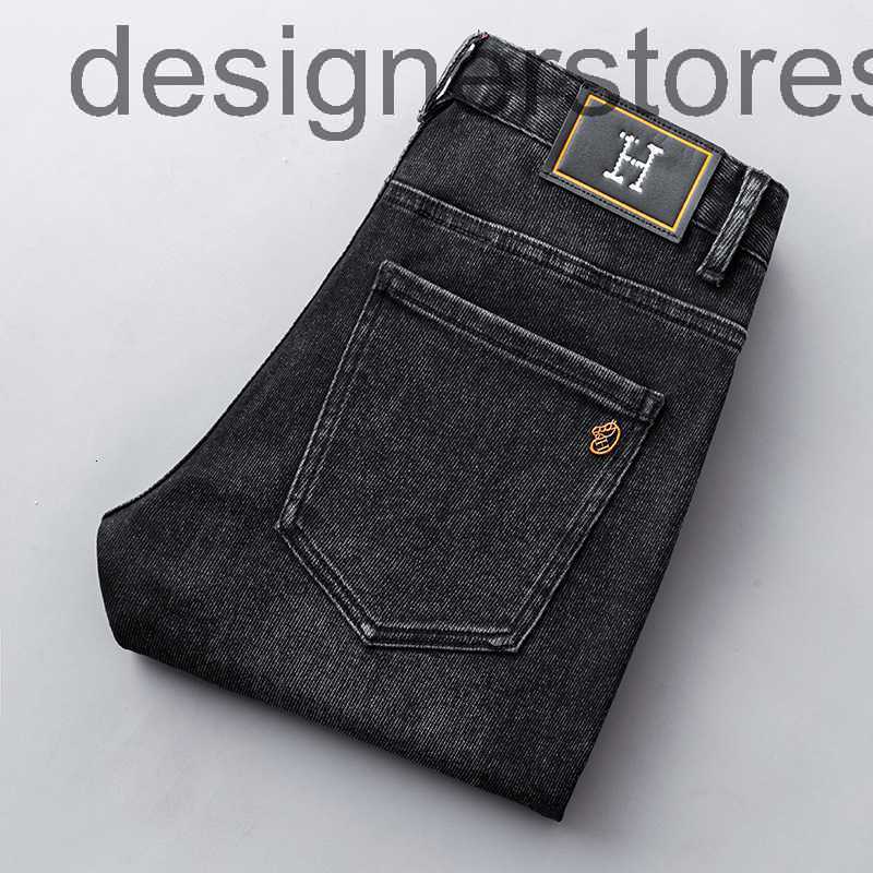 Men's Shorts Designer hot selling black and gray stretch trousers fashion B1S6, H6005a
Men's Shorts Designer hot selling black and gray stretch trousers fashion B1S6, H6005a