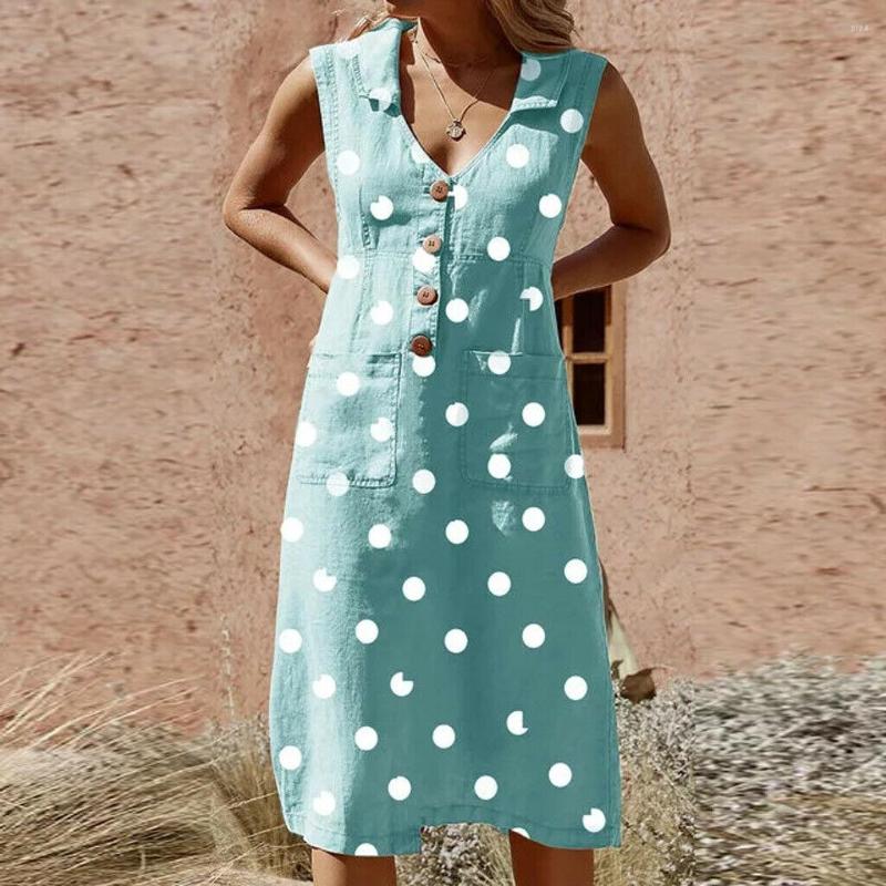 Casual Dresses Fashion Women Polka Dot Midi Dress 2023 Summer Sleeveless Pockets Daily Wear Beach Button Boho V Neck Sundress, Light blue
Casual Dresses Fashion Women Polka Dot Midi Dress 2023 Summer Sleeveless Pockets Daily Wear Beach Button Boho V Neck Sundress, Light blue