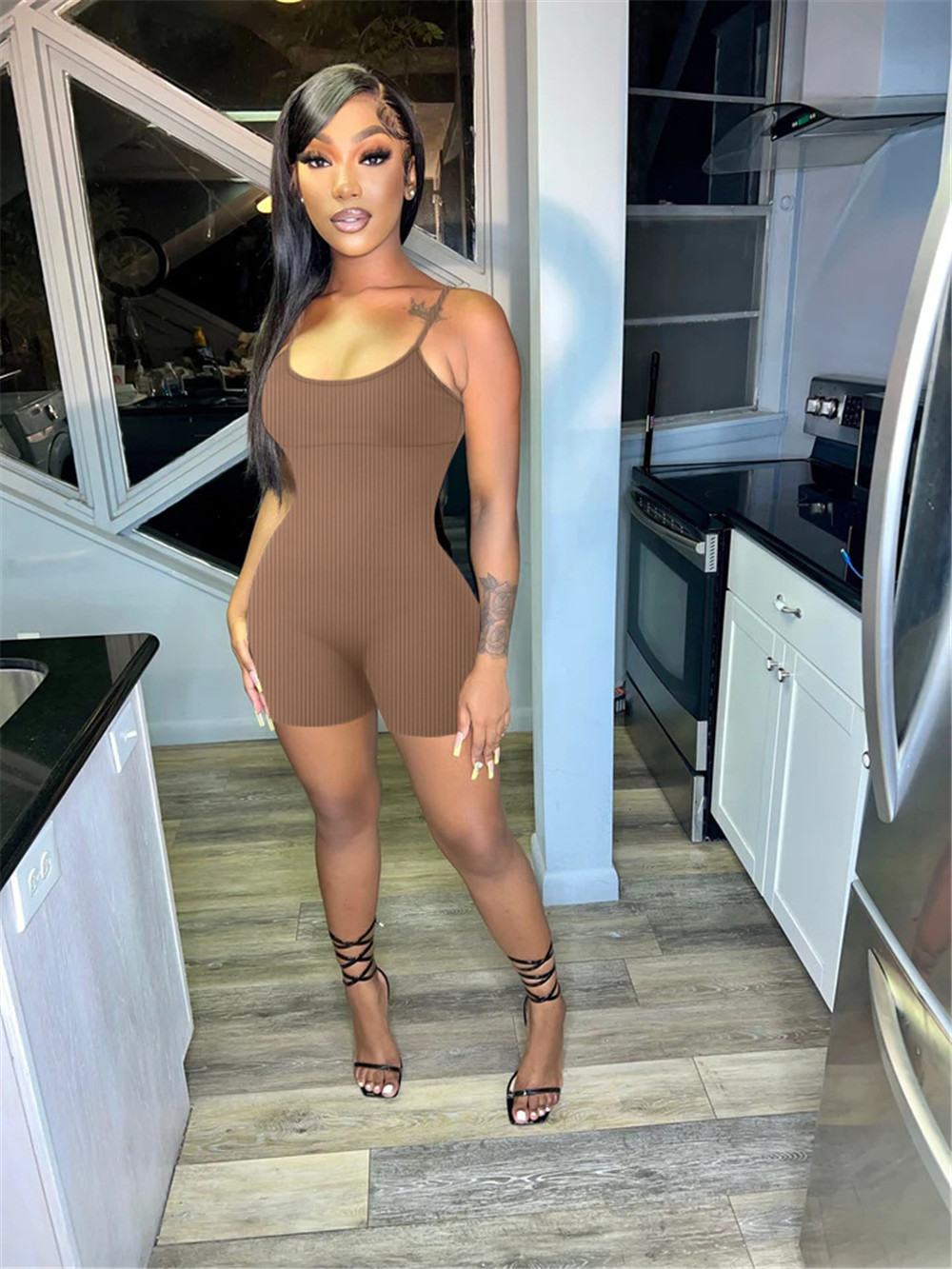 2023 Designer Sexy Ribbed Rompers Summer Women Sleeveless Spaghetti Straps Jumpsuits with chest pads Casual V Neck Bodycon Playsuits Overalls Wholesal