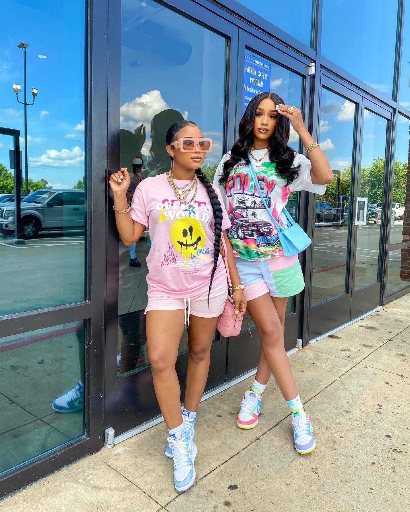 women tracksuits sport suits summer new women's fashion leisure trend graffiti loose two-piece set Printed tops