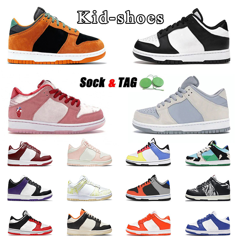 original kids shoes retro Black White Panda Ceramic kids sneakers Strange Love Summit White Wolf Grey kids designer shoes men women outdoor trainers Zebra Kentucky, Socks and tag
original kids shoes retro Black White Panda Ceramic kids sneakers Strange Love Summit White Wolf Grey kids designer shoes men women outdoor trainers Zebra Kentucky, Socks and tag