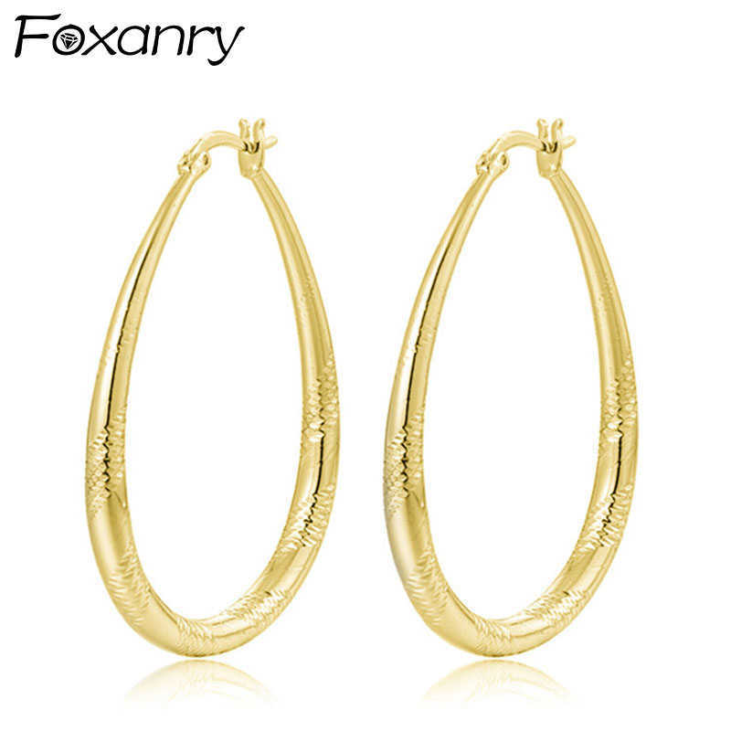 Charm anry Prevent Allergy Silver Color Hoop Earrings for Women New Fashion Simple Texture Design Party Jewelry Wholesale L230315
Charm anry Prevent Allergy Silver Color Hoop Earrings for Women New Fashion Simple Texture Design Party Jewelry Wholesale L230315