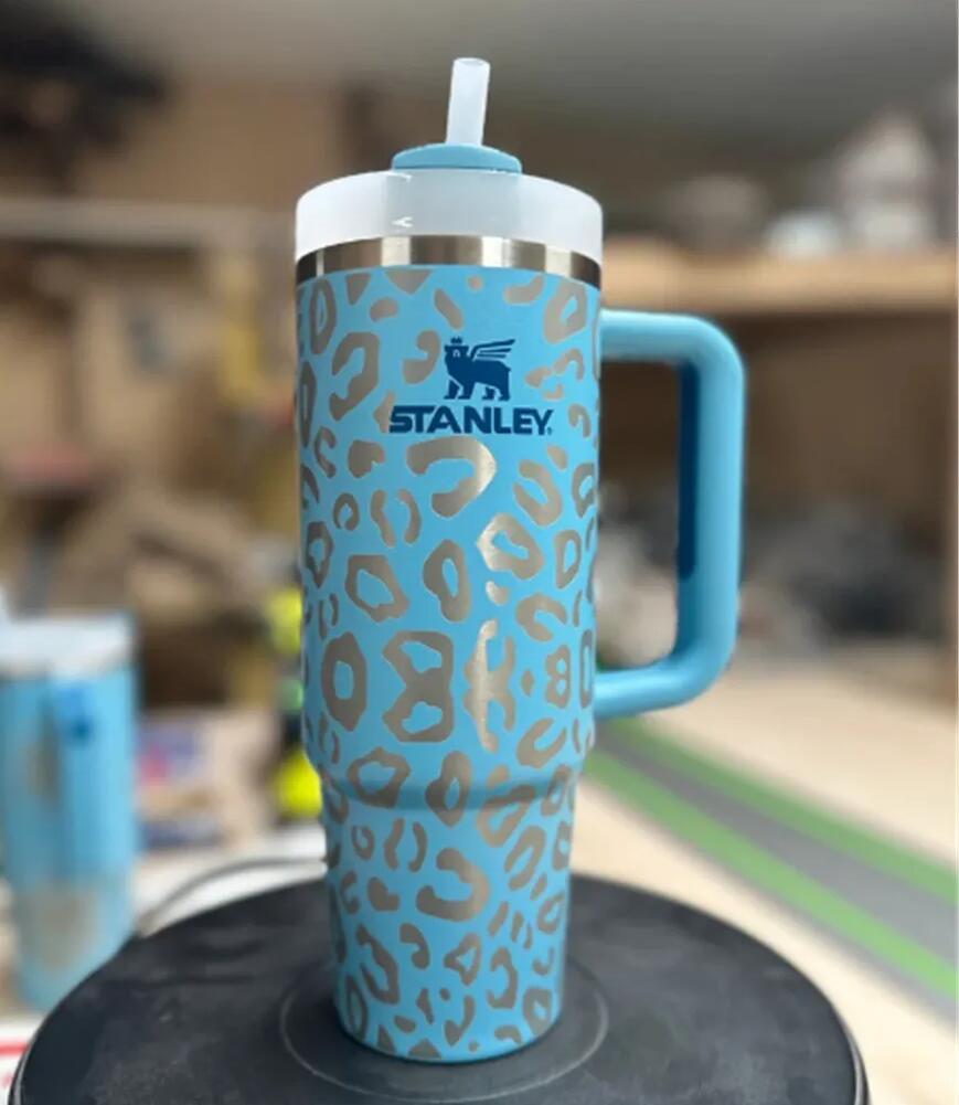 40oz Reusable Tumbler Cow print Leopard with Handle and Straw Stainless Steel Insulated Travel Mug Tumbler Insulated Tumblers Keep Drinks Cold GJ0322
40oz Reusable Tumbler Cow print Leopard with Handle and Straw Stainless Steel Insulated Travel Mug Tumbler Insulated Tumblers Keep Drinks Cold GJ0322
