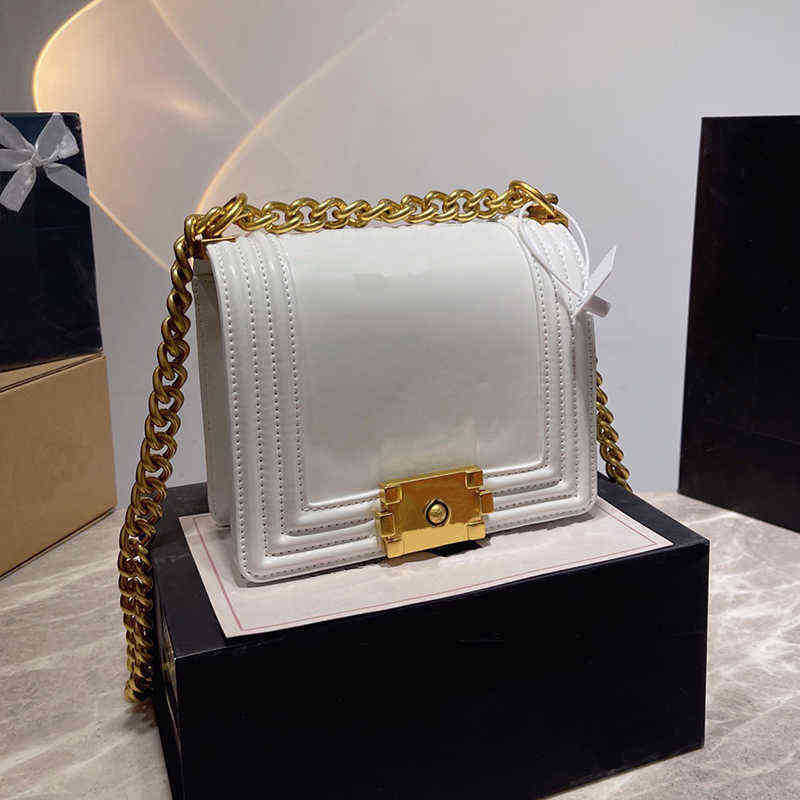 cc Women designer bags mini Handbag Thick Chain crossbody bags Totes Wallet Purse Double Letters Solid Hasp purse Handbag, Xu01
cc Women designer bags mini Handbag Thick Chain crossbody bags Totes Wallet Purse Double Letters Solid Hasp purse Handbag, Xu01