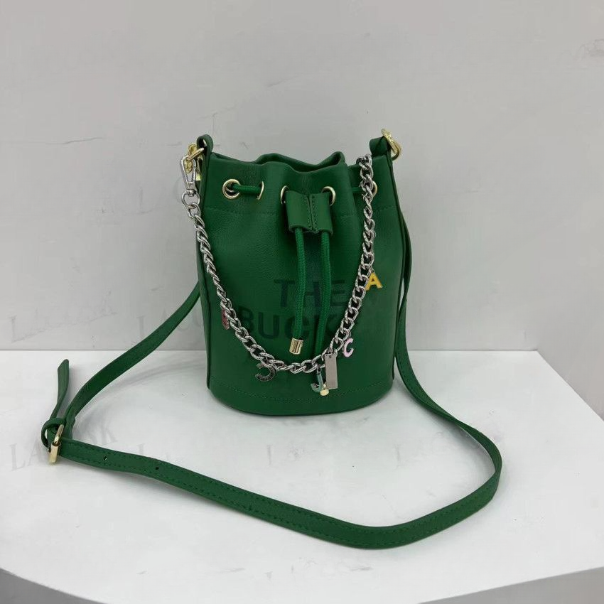 The Bucket Bag Women Shoulder Handbags Tote Bags Designer Famous Cross Body Tops Quality with Wholesale
The Bucket Bag Women Shoulder Handbags Tote Bags Designer Famous Cross Body Tops Quality with Wholesale