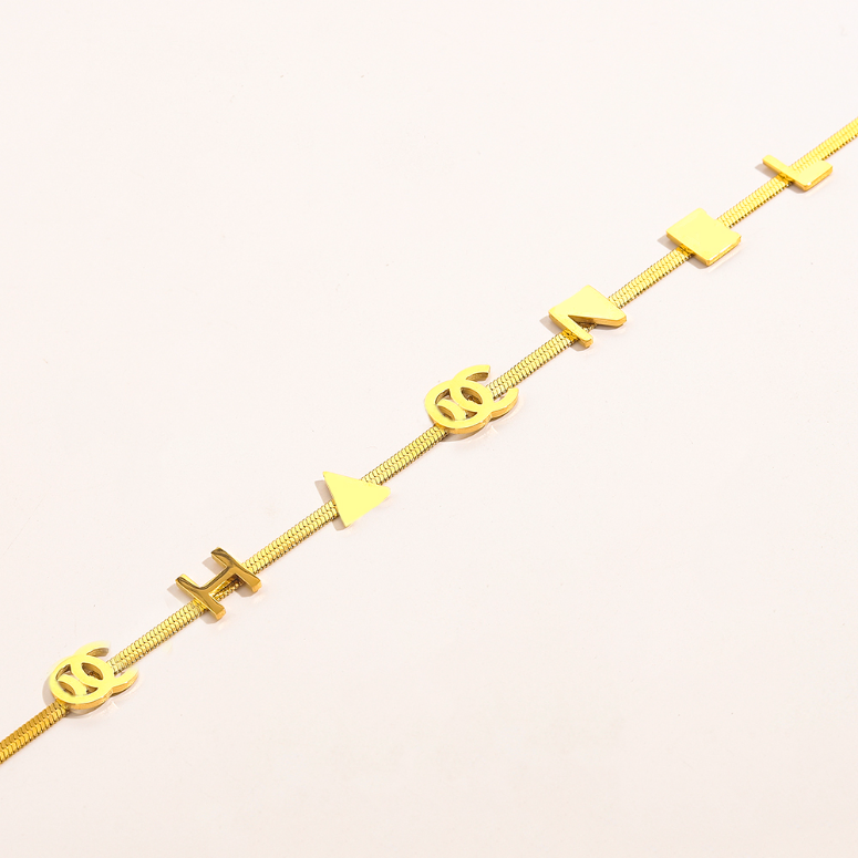 Womens Necklaces Choker Chain 18K Gold Plated Stainless Steel Designer Letter Necklaces Pendant Statement Fashion Wedding Jewelry Accessories ZG1495
Womens Necklaces Choker Chain 18K Gold Plated Stainless Steel Designer Letter Necklaces Pendant Statement Fashion Wedding Jewelry Accessories ZG1495