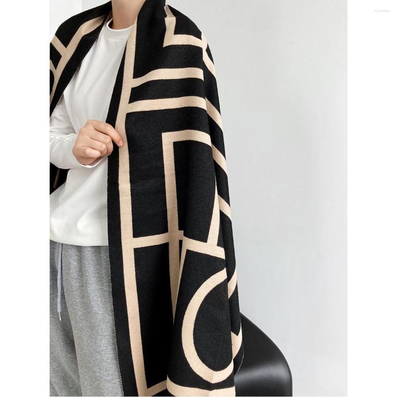 Berets 2023 Spring And Autumn Imitation Cashmere Shawl Silk Scarf With Warm Tassel Geometric, White
Berets 2023 Spring And Autumn Imitation Cashmere Shawl Silk Scarf With Warm Tassel Geometric, White