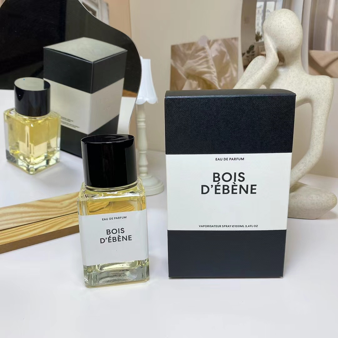 Designer Perfume santal austral paris musc radical rose encens suave bois debene cologne cedrat neroli oranger 7 styles high quality body spray fast ship
Designer Perfume santal austral paris musc radical rose encens suave bois debene cologne cedrat neroli oranger 7 styles high quality body spray fast ship
