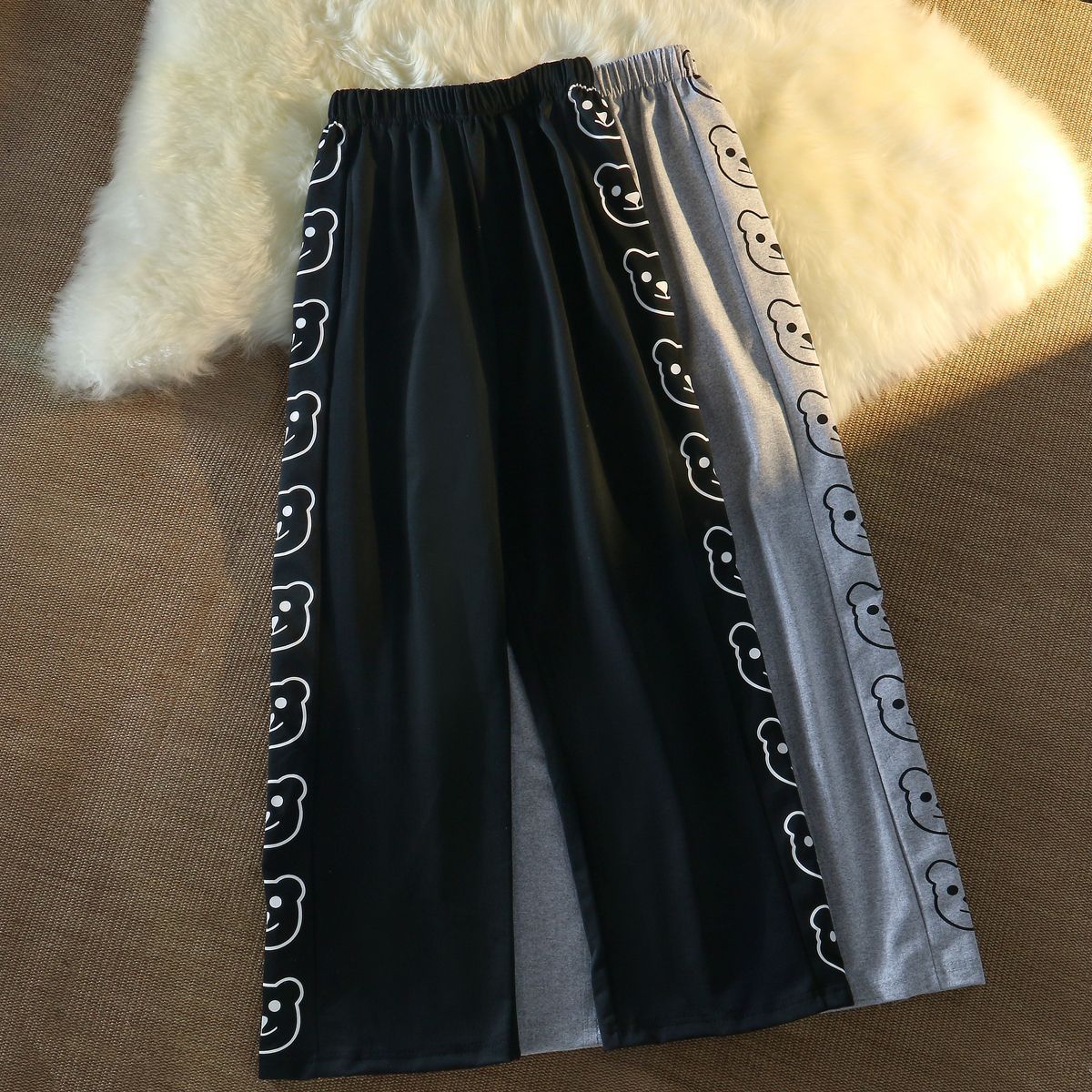 Women's Pants Capris Korean Fashion Women's Pants Cartoon Bear Print High Waist Wide Leg Pant Loose All-Match Trousers Kawaii Women's Sports Pants 230316, Bk
Women's Pants Capris Korean Fashion Women's Pants Cartoon Bear Print High Waist Wide Leg Pant Loose All-Match Trousers Kawaii Women's Sports Pants 230316, Bk