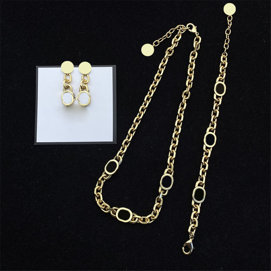 Short Chain Dangle Charm for Women Hollow Ellipse Ornament Necklaces Lady Party Club Nice Bracelets
Short Chain Dangle Charm for Women Hollow Ellipse Ornament Necklaces Lady Party Club Nice Bracelets