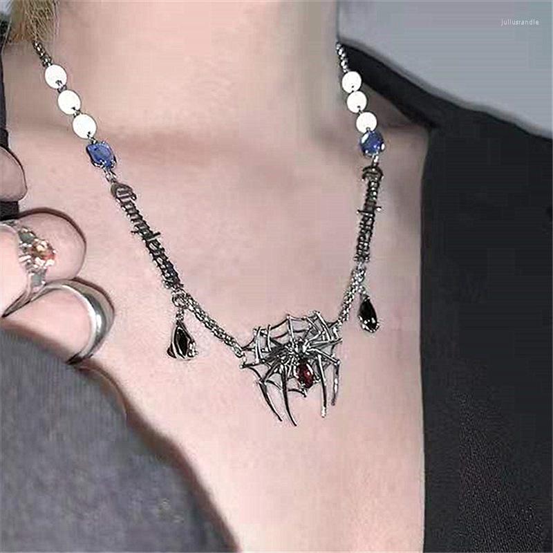 Pendant Necklaces Stainless Steel Necklace Niche Cold Dark Style Halloween Spider Gem Men And Women Ins Reflective Pearl Clavicle Chain
Pendant Necklaces Stainless Steel Necklace Niche Cold Dark Style Halloween Spider Gem Men And Women Ins Reflective Pearl Clavicle Chain