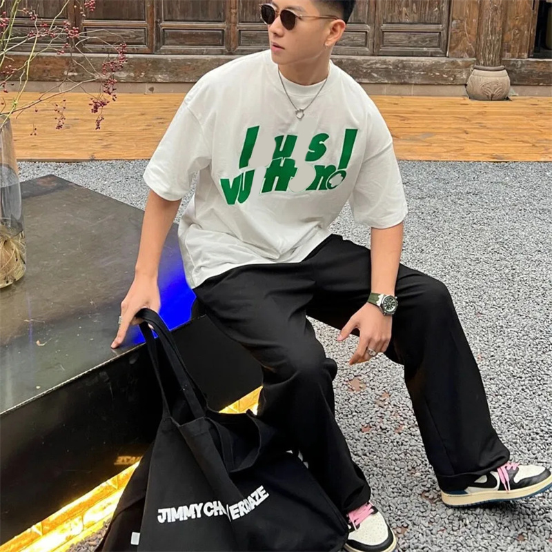 Summer Mens Designer T Shirt Casual Man Womens Loose Tees With Letters Print Short Sleeves Top Sell Luxury Men T Shirt Size S, White 
Summer Mens Designer T Shirt Casual Man Womens Loose Tees With Letters Print Short Sleeves Top Sell Luxury Men T Shirt Size S, White