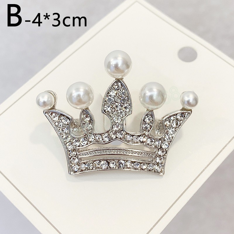 Fashion Crown Brooches Suit Lapel Pins Clear Rhinestone Pins Dress Decoration Buckle Jewelry Accessories For Women Gift