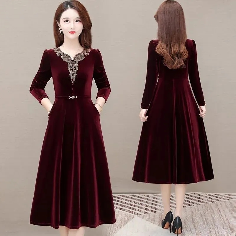Casual Dresses Vintage Applique Velvet Party Dress Women Elegant Slim Long Sleeve A-Line Velour Dresses Spring Casual Knee-Length Vestidos 230316