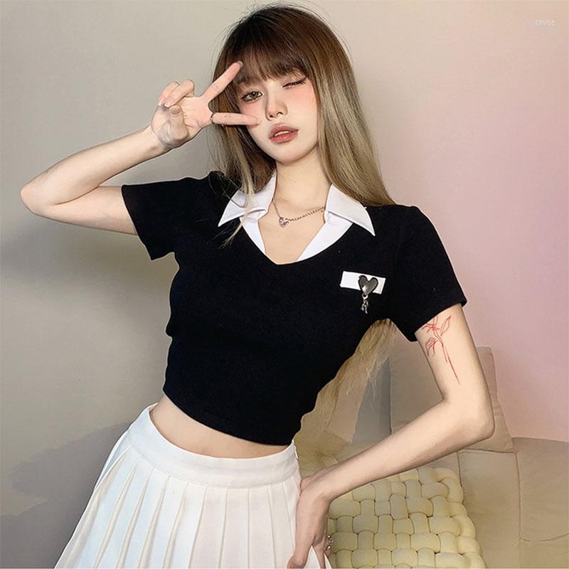 Women' T Shirts Solid Color Casual Simple All-Match Small Street Travel Vitality V-Neck Sexy Women' Fake Two-Piece Crop Top T-Shirt, Black
Women' T Shirts Solid Color Casual Simple All-Match Small Street Travel Vitality V-Neck Sexy Women' Fake Two-Piece Crop Top T-Shirt, Black