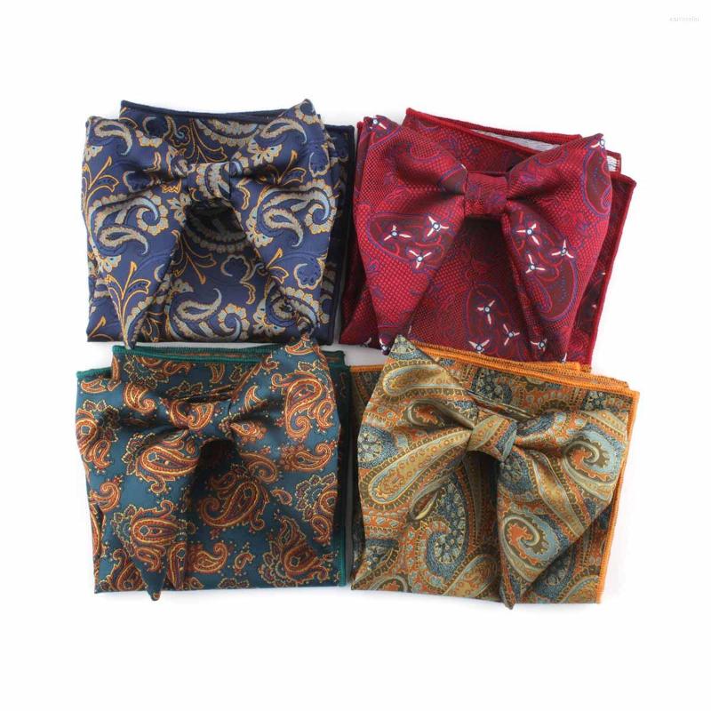 Bow Ties Men's Set 2pcs Pocket Square Bowtie For Men Paisley Bowknot Vintage Suits Accessories Big Butterfly Wedding Cravats
Bow Ties Men's Set 2pcs Pocket Square Bowtie For Men Paisley Bowknot Vintage Suits Accessories Big Butterfly Wedding Cravats