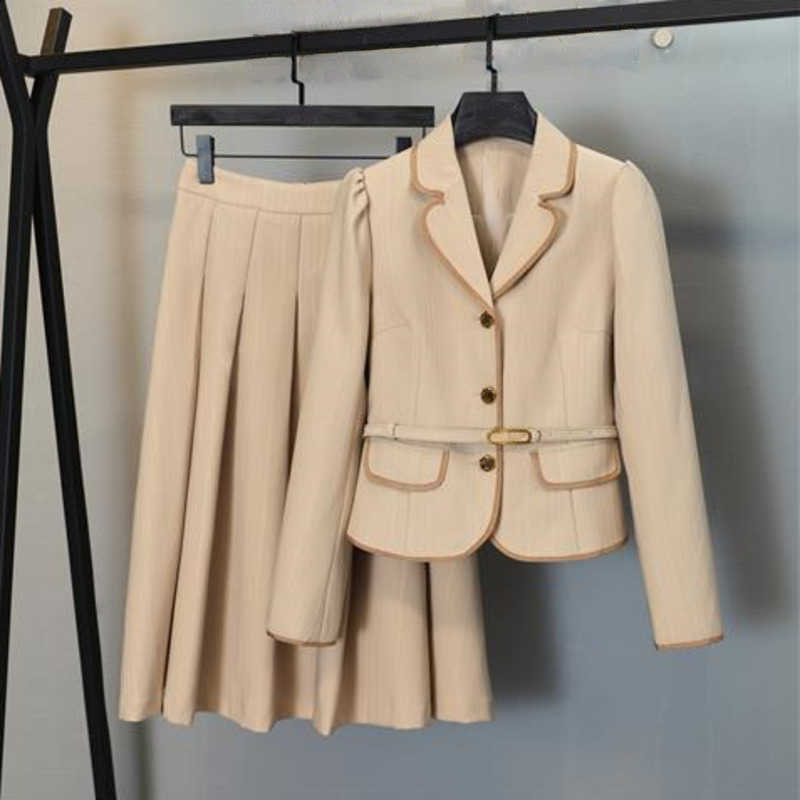 Fashion womens suit designer set skirt female autumn new short cardigan coat slim two sets skirts, Suit top + skirt
Fashion womens suit designer set skirt female autumn new short cardigan coat slim two sets skirts, Suit top + skirt