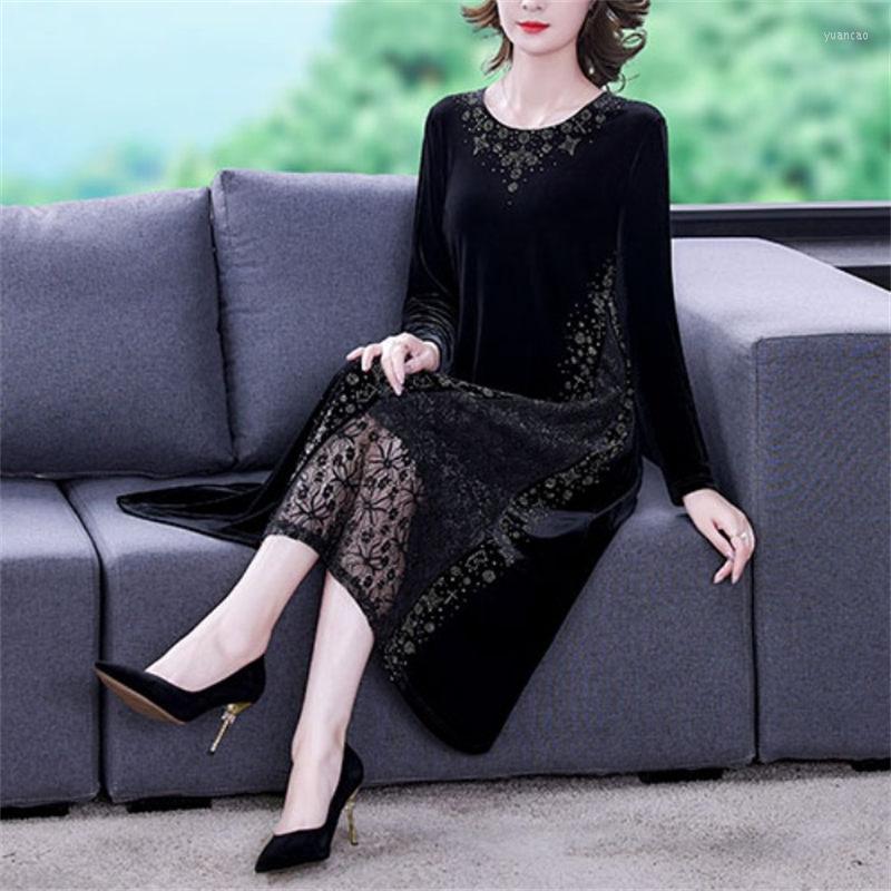 Casual Dresses Large Size Gold Velvet Dress Women's 2023 Autumn Winter High-End Lace Stitching Noble Fashion Elegant Mother Clothes T144, Black
Casual Dresses Large Size Gold Velvet Dress Women's 2023 Autumn Winter High-End Lace Stitching Noble Fashion Elegant Mother Clothes T144, Black