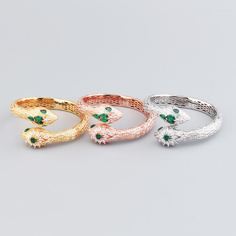 Bangle Vintage Fashion Serpentine Head And Tail Micro Inlaid Greenstone Copper Gold Plated Bracelet For Women
Bangle Vintage Fashion Serpentine Head And Tail Micro Inlaid Greenstone Copper Gold Plated Bracelet For Women