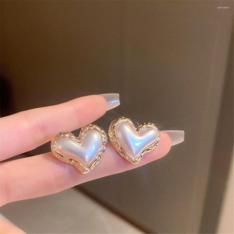 Hoop Earrings 2023 925 Silver Needle Sweet Metal Fold Pearl Heart Ins Fashion Simple Temperament High-End For Women
Hoop Earrings 2023 925 Silver Needle Sweet Metal Fold Pearl Heart Ins Fashion Simple Temperament High-End For Women