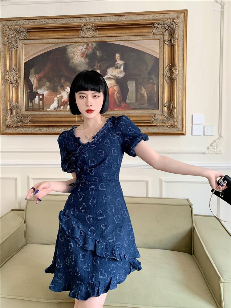 Party Dresses ZCSMLL Heart V Neck Ruffle Short Sleeve Summer Denim Dress Women Blue Puff A Line Tunics Jeans Clothes, Picture shown
Party Dresses ZCSMLL Heart V Neck Ruffle Short Sleeve Summer Denim Dress Women Blue Puff A Line Tunics Jeans Clothes, Picture shown
