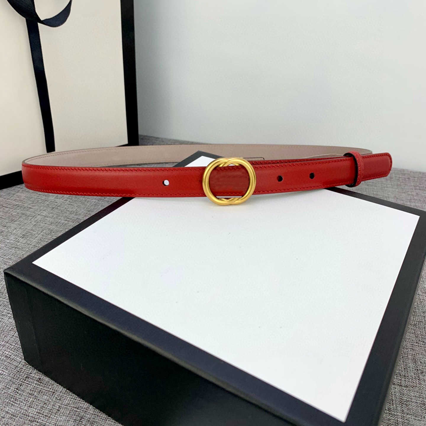 New Women Designer Belt Fashion Retro Gold Silver Bronze Smooth Buckle Decorative Thin Waist Belts Men Luxury Cowhide Belt Width 2.0cm High Quality, Figure
New Women Designer Belt Fashion Retro Gold Silver Bronze Smooth Buckle Decorative Thin Waist Belts Men Luxury Cowhide Belt Width 2.0cm High Quality, Figure
