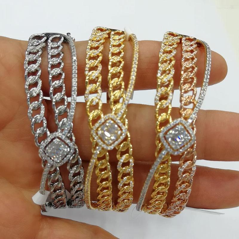 Bangle Soramoore Maxi Size Crossover 3 Colors Bracelet For Women Wedding Party Zircon Engagement DUBAI Bridal Jewelry Gifts
Bangle Soramoore Maxi Size Crossover 3 Colors Bracelet For Women Wedding Party Zircon Engagement DUBAI Bridal Jewelry Gifts